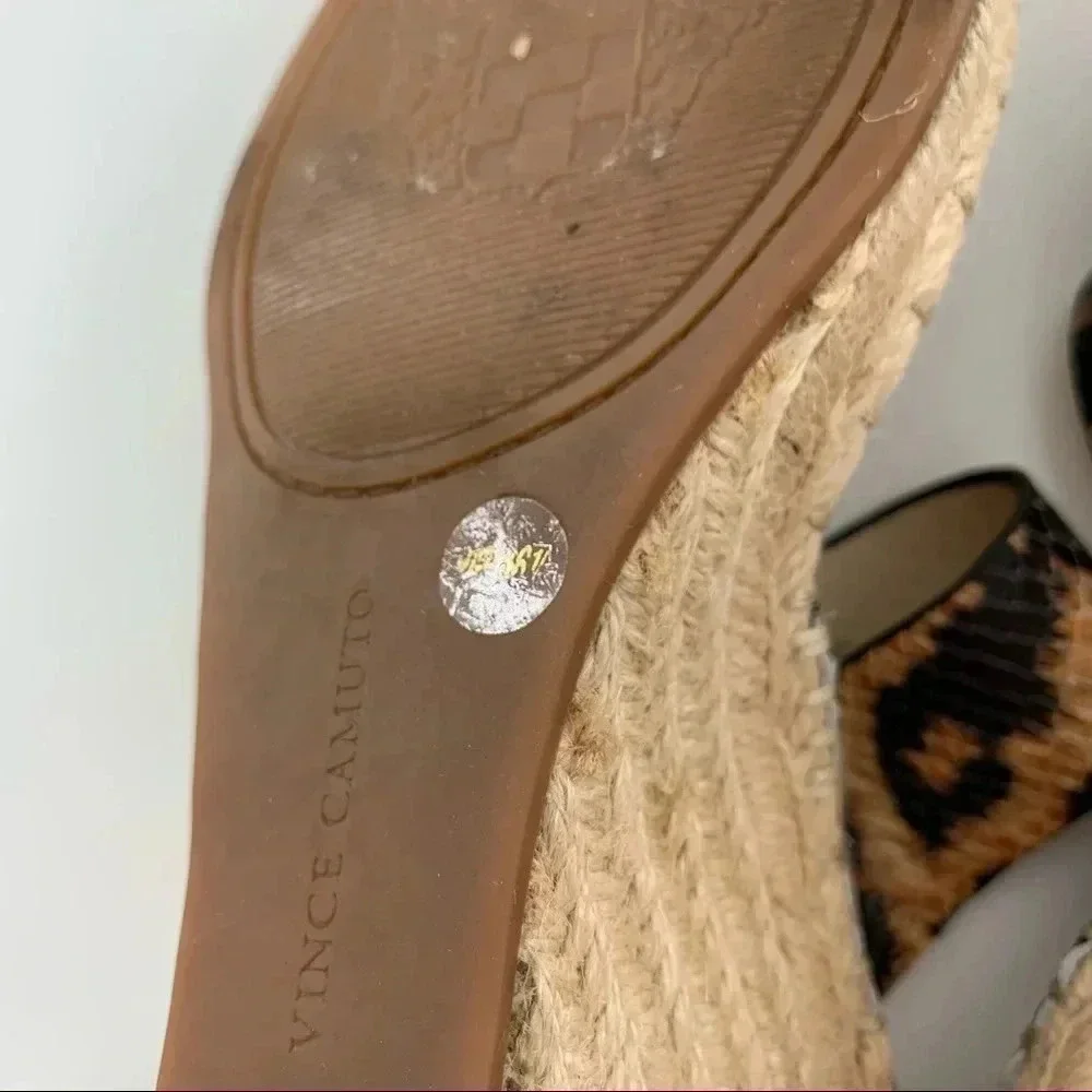 Vince Camuto Lavanda platforms size 6.5 36.5 brown black Cheetah print leather